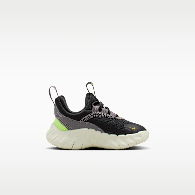 Nike Free Ride Black/Pencil Point/Bolt Ice/Saffron Quartz IQ5810-005 Lookbook Nike Free Ride Black/Pencil Point/Bolt Ice/Saffron Quartz IQ5810-005