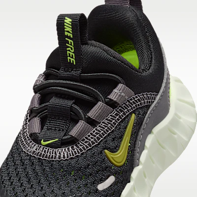 Nike Free Ride Black/Pencil Point/Bolt Ice/Saffron Quartz IQ5810-005 Sizing Nike Free Ride Black/Pencil Point/Bolt Ice/Saffron Quartz IQ5810-005