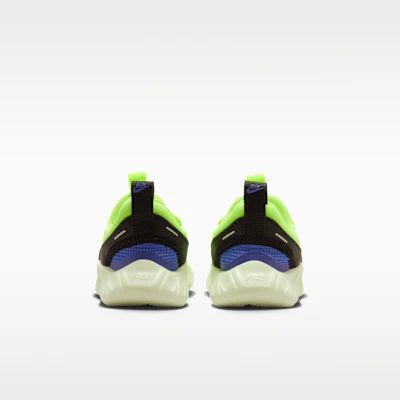 Nike Free Ride Bolt Ice/Lapis/Bolt Tint/Black Spruce IQ5810-700 Details for Nike Free Ride Bolt Ice/Lapis/Bolt Tint/Black Spruce IQ5810-700