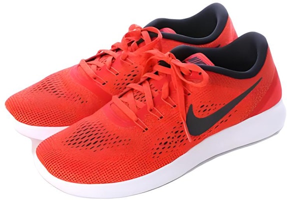 Nike Free RN 'University Red' - Merah Universiti 831508-600 Lookbook Nike Free RN 'University Red' - Merah Universiti 831508-600