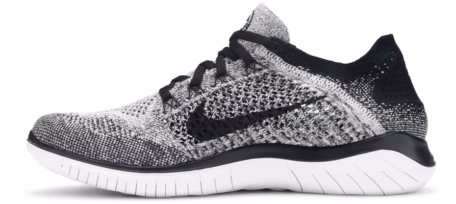 (W) Nike Free RN Flyknit 2018 'Putih Hitam' 942839-101 Lookbook (W) Nike Free RN Flyknit 2018 'Putih Hitam' 942839-101