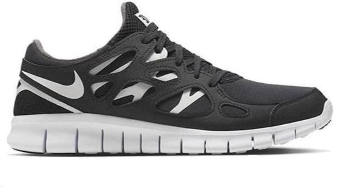 Kasut Nike Free Run 2 'Hitam Putih' DQ8977-001 Lookbook Kasut Nike Free Run 2 'Hitam Putih' DQ8977-001