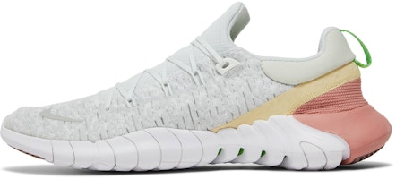 Nike Free Run 5.0 'Rosa Off White' CZ1884-100 Lookbook Nike Free Run 5.0 'Rosa Off White' CZ1884-100