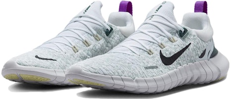 Nike Free Run 5.0 'Polka Dots' Sepatu Lari Wanita CZ1884-102 Lookbook Nike Free Run 5.0 'Polka Dots' Sepatu Lari Wanita CZ1884-102