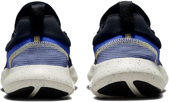 Nike Free Run 5.0 Next Nature 'Hitam Hyper Royal' DZ4848-001 Shop Nike Free Run 5.0 Next Nature 'Hitam Hyper Royal' DZ4848-001