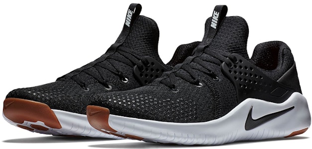 ナイキ フリー TR V8 ブラック/ホワイト AH9395-002 Lookbook ナイキ フリー TR V8 ブラック/ホワイト AH9395-002