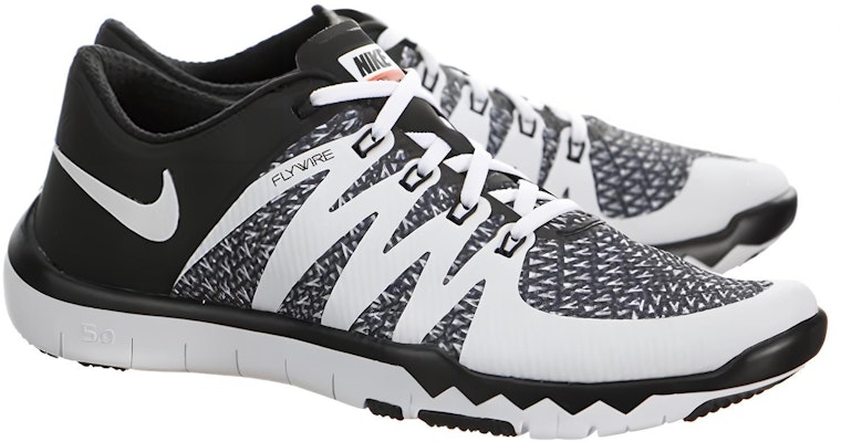 Nike Free Trainer 5.0 V6 AMP 'Black White' 723939-016 Lookbook Nike Free Trainer 5.0 V6 AMP 'Black White' 723939-016