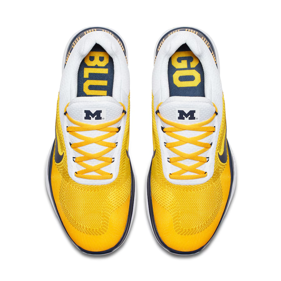 Shop Nike Free Trainer V7 ''Week Zero'' Trainingsschoenen AA0881-700