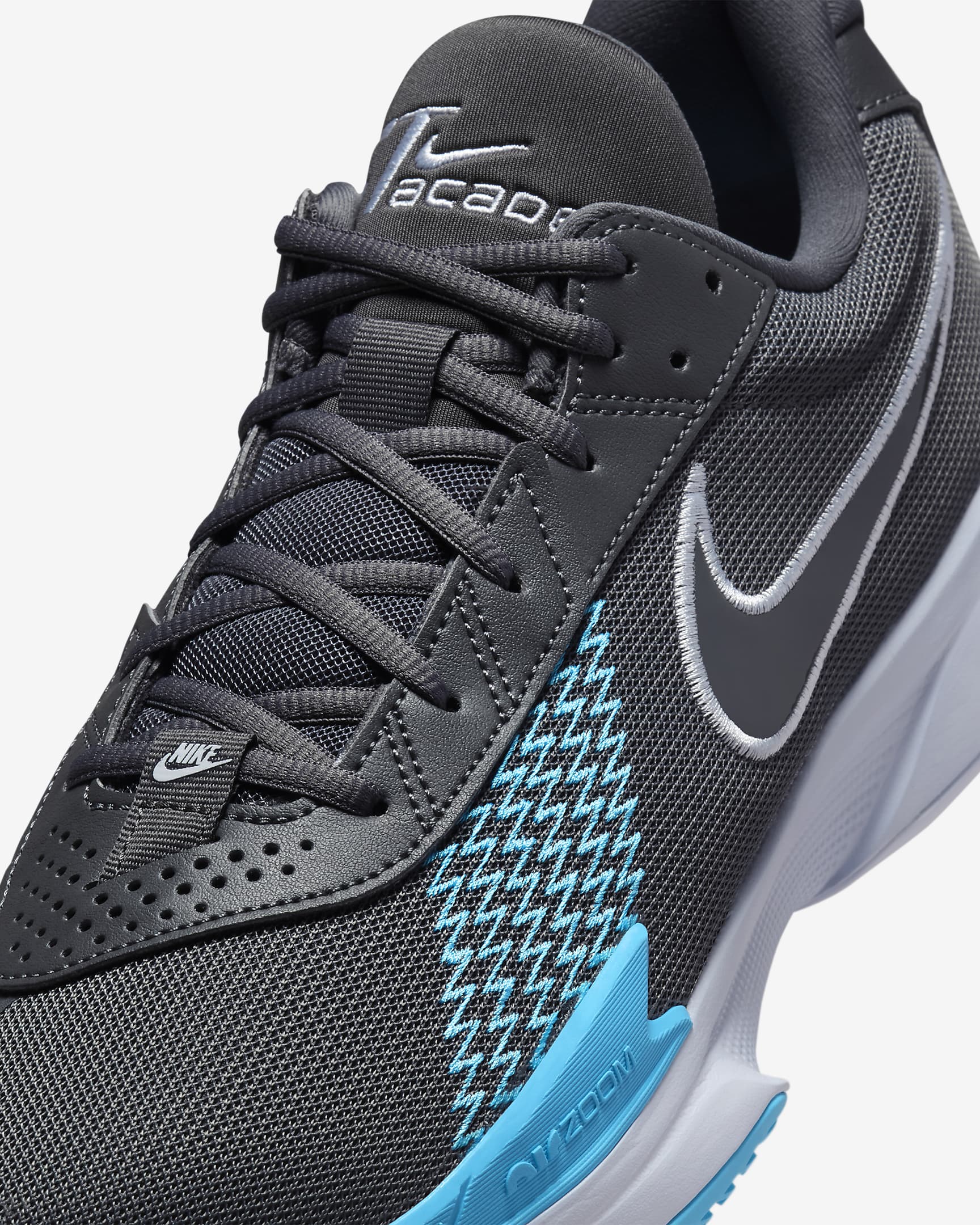 Sizing 耐克G.T. Cut学院EP篮球鞋 FB2598-006