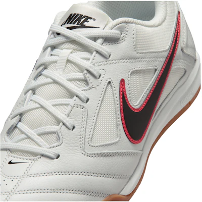Nike Gato ''Putih Summit Merah Crimson'' HQ6019-104 Sizing Nike Gato ''Putih Summit Merah Crimson'' HQ6019-104