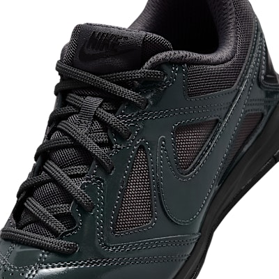Nike Gato LV8 Anthracite/Black/Black/Anthracite II7084-002 Sizing Nike Gato LV8 Anthracite/Black/Black/Anthracite II7084-002