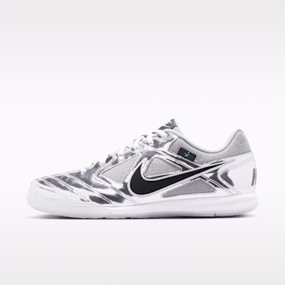 nike-gato-lv-8-chrome-gamma-blue-ice-black-iq-7630-001