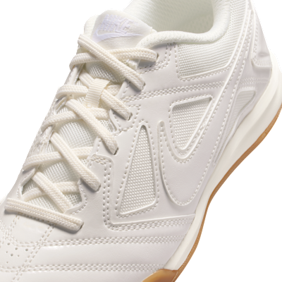 Sizing 耐克 Gato LV8 象牙白/浅棕色/象牙白 II7084-100