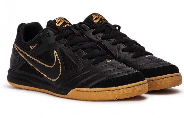 Order Nike Gato SB 'Hitam Emas Metalik' AT4607-003