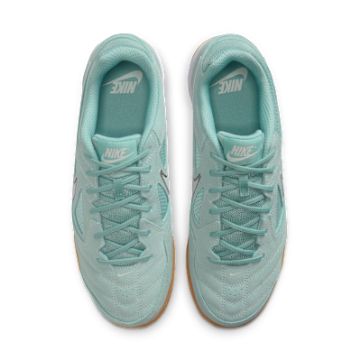 Shop 耐克 Gato 运动鞋 经典白/黑/浅银/佳能配色 HQ6020-003