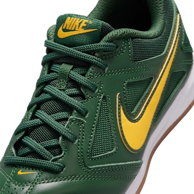 (Youth) Nike Gato Sneakers Fur/White/Gum Medium Brown/Varsity Maize HV9596-300 Sizing (Youth) Nike Gato Sneakers Fur/White/Gum Medium Brown/Varsity Maize HV9596-300