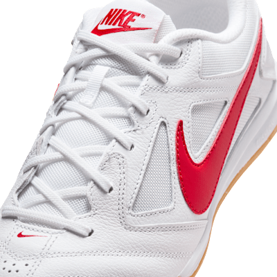 Sizing Nike Gato Putih/Hitam Kuning/Debu/Universitas Merah HQ6019-102