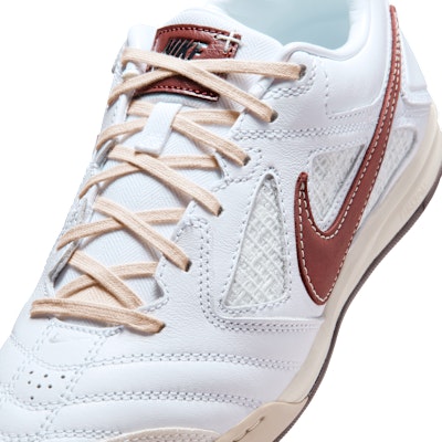 Nike Gato White/Soft Pearl/Dark Smoke Gray/Dark Pony IM6669-120 Sizing Nike Gato White/Soft Pearl/Dark Smoke Gray/Dark Pony IM6669-120
