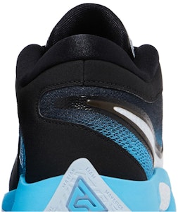 Nike Giannis Freak 6 'Pack Navidad' FZ1620-001 Sizing Nike Giannis Freak 6 'Pack Navidad' FZ1620-001