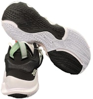 ナイキ ズーム フリーク イモータリティ 2 EP 白黒 DM0826-101 Purchase ナイキ ズーム フリーク イモータリティ 2 EP 白黒 DM0826-101