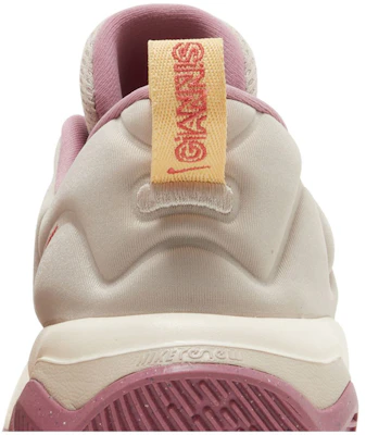 Nike Giannis Immortality 3 ''Fossil Stone Celestial Gold'' Herren Sneaker DZ7533-200 Sizing Nike Giannis Immortality 3 ''Fossil Stone Celestial Gold'' Herren Sneaker DZ7533-200