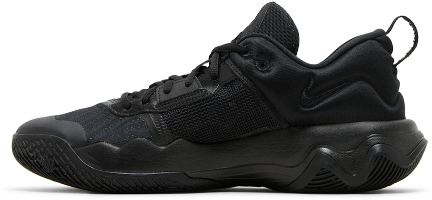 Nike Giannis Immortality 3 ''Triple Black'' Nero Triplo DZ7533-001 Lookbook Nike Giannis Immortality 3 ''Triple Black'' Nero Triplo DZ7533-001