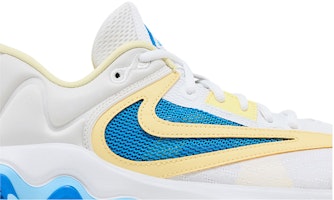 ナイキ ズーム フリーク イモータリティ 3 "ホワイト/ライトフォトブルー" DZ7533-101 Order ナイキ ズーム フリーク イモータリティ 3 "ホワイト/ライトフォトブルー" DZ7533-101