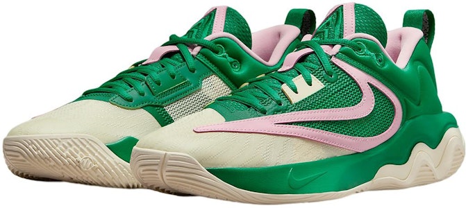 ナイキ ズーム フリーク イモータリティ 3 EP "5" DZ7534-300 Lookbook ナイキ ズーム フリーク イモータリティ 3 EP "5" DZ7534-300