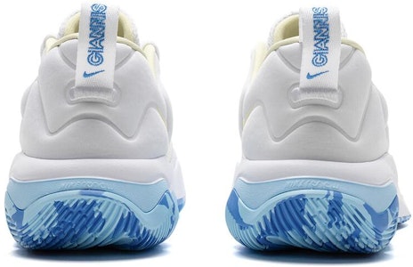 Nike Giannis Immortality 3 EP 'Putih Biru Foto Cerah' DZ7534-101 Lookbook Nike Giannis Immortality 3 EP 'Putih Biru Foto Cerah' DZ7534-101