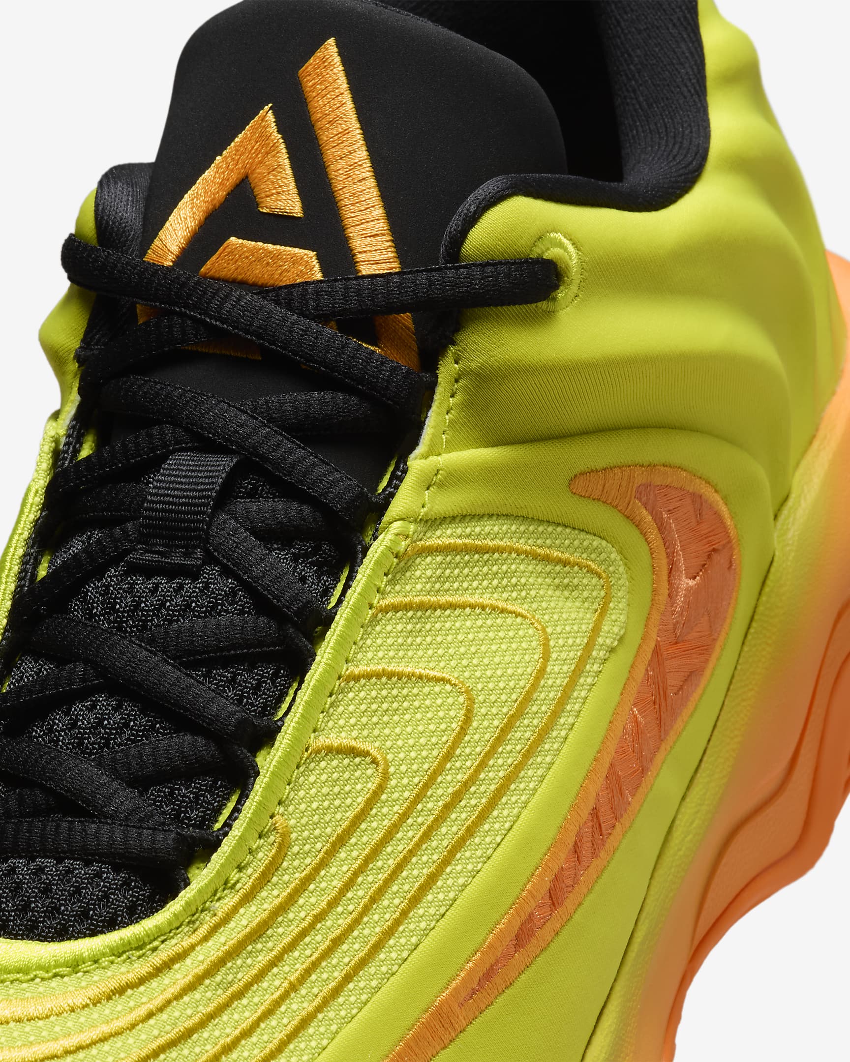 Cheap Nike Giannis Immortality 4 ‘Halloween’ EP ''Cyber Sundial Lightning'' Scarpe FQ3681-301