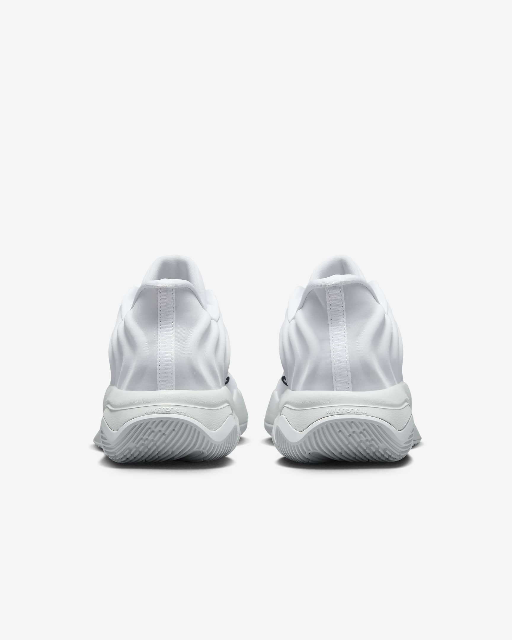 Sizing Giannis 不朽 4 EP FQ3681-100