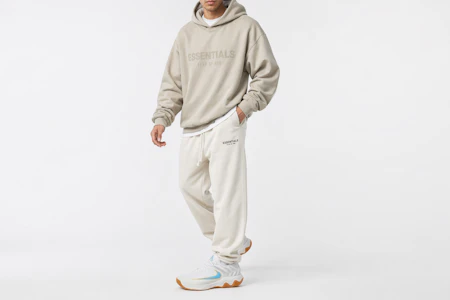 Order Nike Giannis Immortality 4 EP White/Team Gold/Gum Yellow/Aquarius Blue FQ3681-101