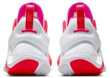 Nike Giannis Immortality 'Putih Merah Muda' DC6927-101 Shop Nike Giannis Immortality 'Putih Merah Muda' DC6927-101