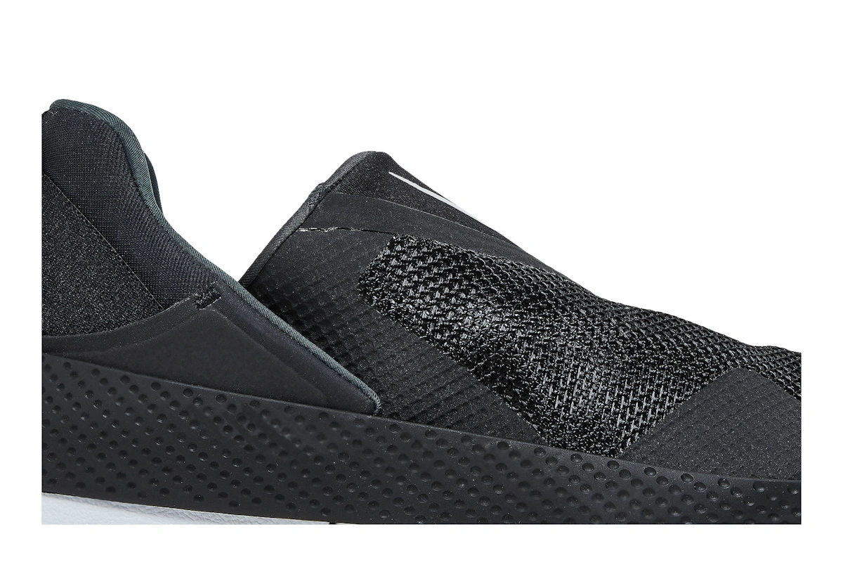 Nike GO FlyEase 'Black Gum'