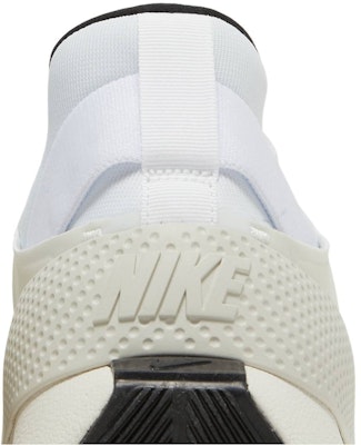 Nike Go FlyEase 'Putih Sail' CW5883-101 Sizing Nike Go FlyEase 'Putih Sail' CW5883-101