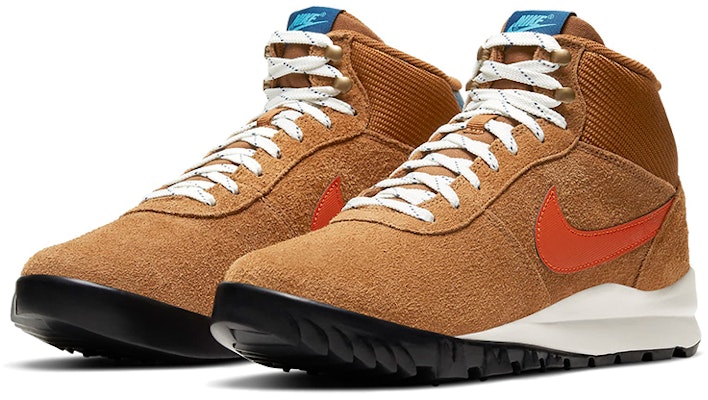 Bota Nike Hoodland 'Light British Tan'. CU1585-200 Lookbook Bota Nike Hoodland 'Light British Tan'. CU1585-200