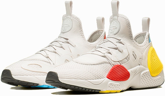 Nike Huarache E.D.G.E. 'Vast Grey' Abu-Abu Terang AT4025-002 Lookbook Nike Huarache E.D.G.E. 'Vast Grey' Abu-Abu Terang AT4025-002