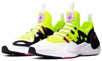 나이키 에어 허라취 E.D.G.E. TXT "볼트" ️ AO1697-103 Lookbook 나이키 에어 허라취 E.D.G.E. TXT "볼트" ️ AO1697-103