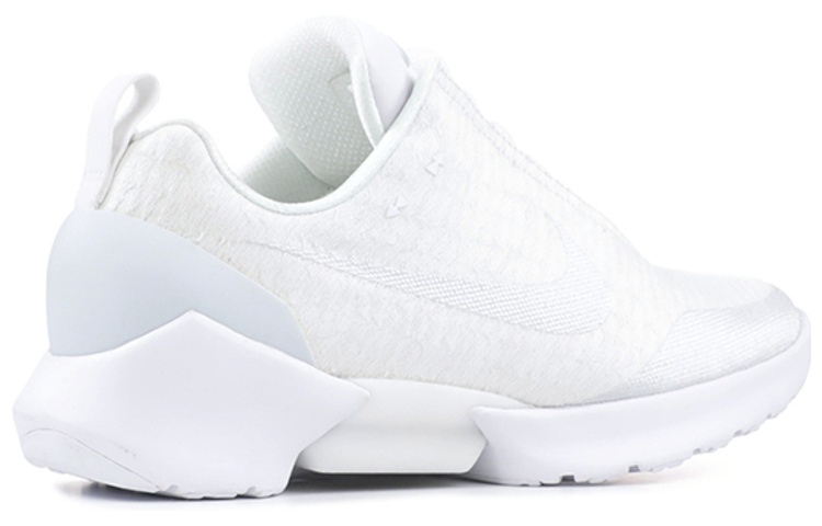 Lookbook 나이키 하이퍼어댑트 1.0 '퓨어 플래티넘' 843871-102