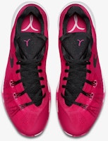 ナイキ ハイパーチェイス ピンク (Nike Haipaacheisu Pinku) 705363-602 Lookbook ナイキ ハイパーチェイス ピンク (Nike Haipaacheisu Pinku) 705363-602