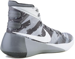 Nike Hyperdunk 2015 Premium 'Wolf Grey Camo' Kelabu Serigala Camo 749567-010 Lookbook Nike Hyperdunk 2015 Premium 'Wolf Grey Camo' Kelabu Serigala Camo 749567-010