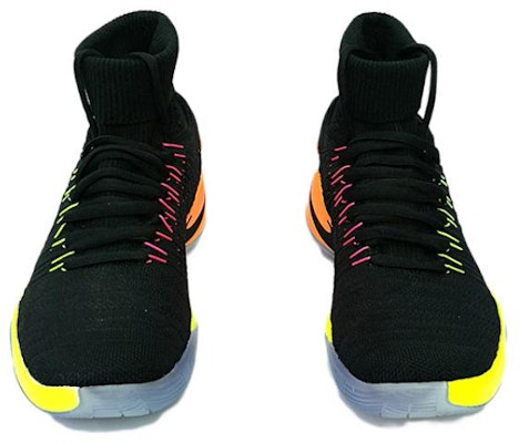 Nike Hyperdunk 2016 Flyknit Unlimited 843390-017 (Hitam) Lookbook Nike Hyperdunk 2016 Flyknit Unlimited 843390-017 (Hitam)