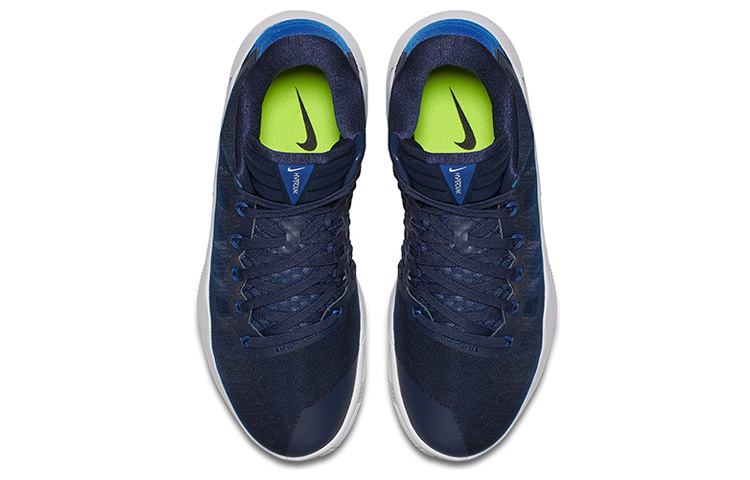 Shop Nike Hyperdunk 2016 低筒 黑白藍