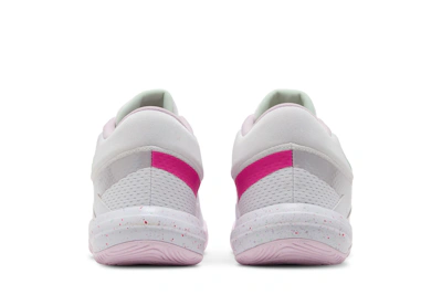 Nike Hyperquick SE 'White Pink Foam Violet Mist'