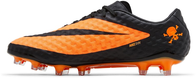 Nike Hypervenom Phantom 1 2025「黑色亮橘」足球鞋 HQ8561-001 Lookbook Nike Hypervenom Phantom 1 2025「黑色亮橘」足球鞋 HQ8561-001