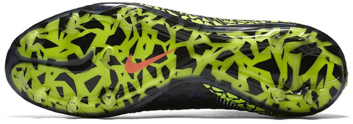 Nike Hypervenom Phantom 2 FG ''Schwarz Volt'' 747213-017 Details for Nike Hypervenom Phantom 2 FG ''Schwarz Volt'' 747213-017