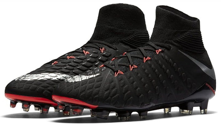 Nike Hypervenom Phantom 3 DF FG 'Hitam' Sepatu Bola 860643-001 Lookbook Nike Hypervenom Phantom 3 DF FG 'Hitam' Sepatu Bola 860643-001