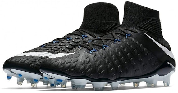 Nike Hypervenom Phantom 3 DF FG 'Hitam Putih Diraja' 860643-002 Lookbook Nike Hypervenom Phantom 3 DF FG 'Hitam Putih Diraja' 860643-002