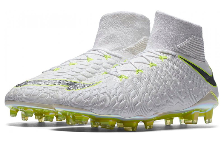 Lookbook ナイキ ハイパーヴェノム ファントム 3 エリート DF FG 白/灰/ボルト AJ3803-107