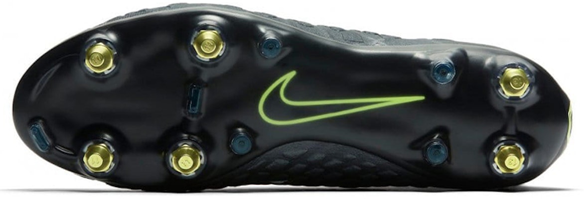 Nike Hypervenom Phantom 3 Elite DF SG-PRO 'Fast AF' AH7269-081 Details for Nike Hypervenom Phantom 3 Elite DF SG-PRO 'Fast AF' AH7269-081